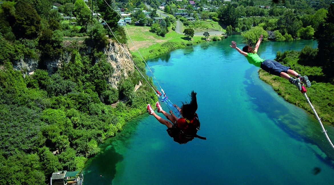 Things to do in Taupo Taupo DeBretts