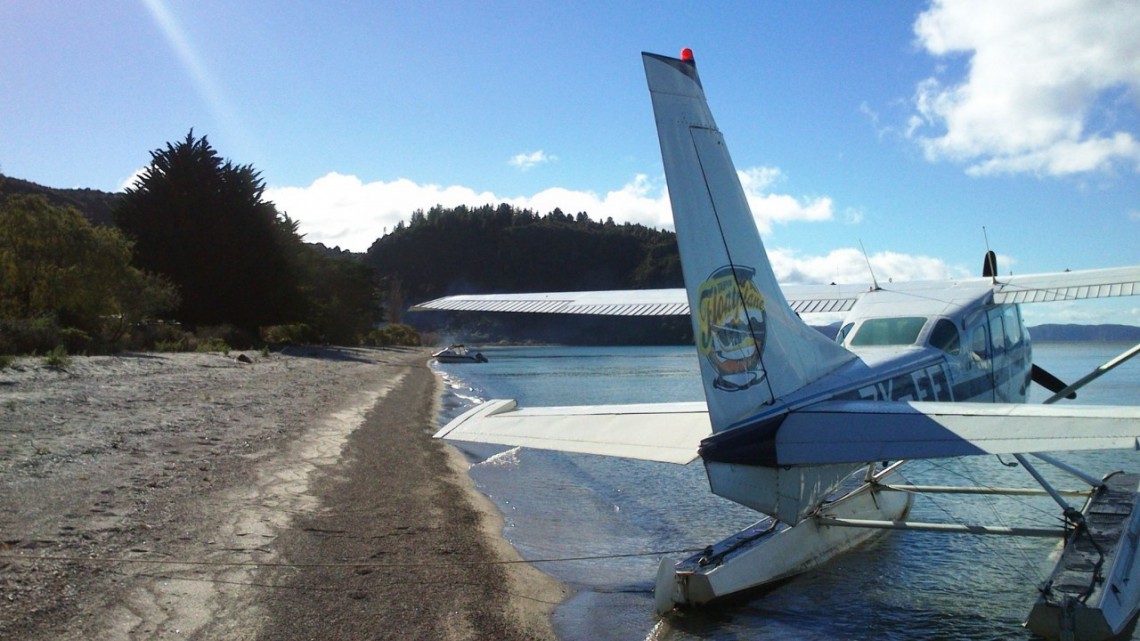 Taupo's Floatplane Taupo DeBretts Spa Resort