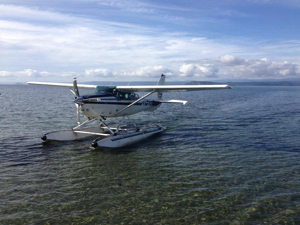 Taupo's Floatplane Taupo DeBretts Spa Resort