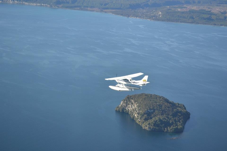 Taupo's Floatplane Taupo DeBretts Spa Resort